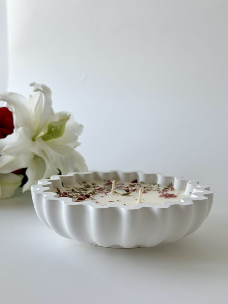 Dried Jasmine & Rose Candle – Bild 3
