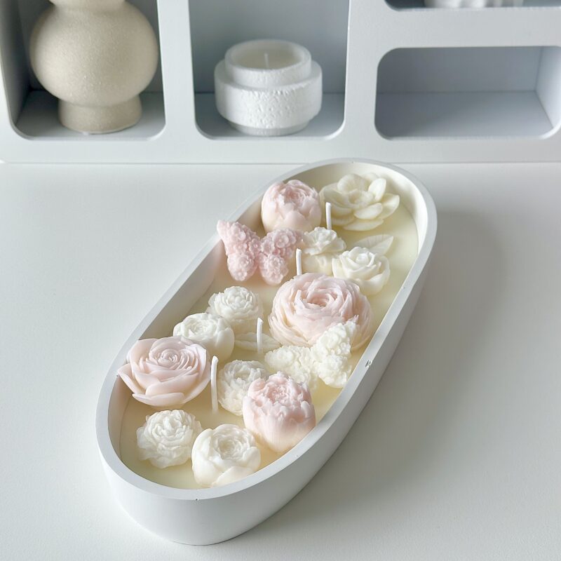 Eternal Garden Candle – Handgemachte Duftkerze mit Blumen